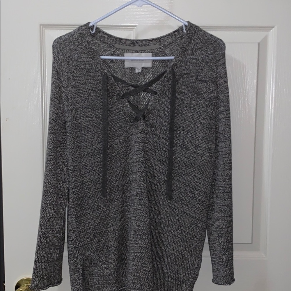 V neck sweater